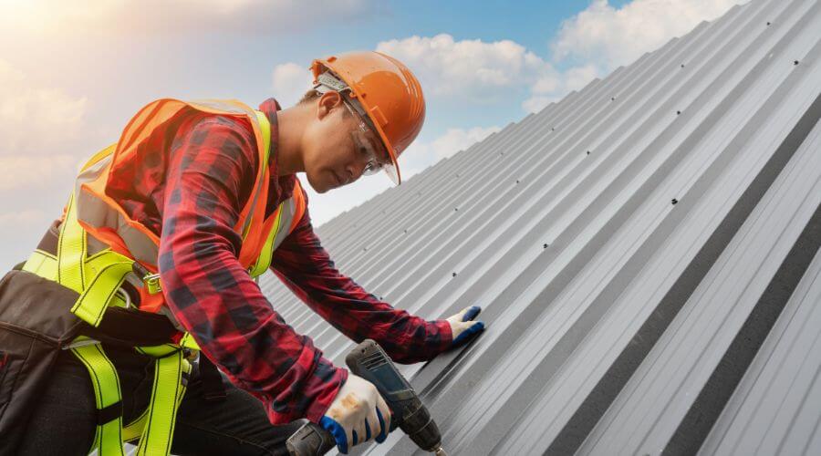 Professional Emergency Roof Repairs services in Jacksonburg, WV